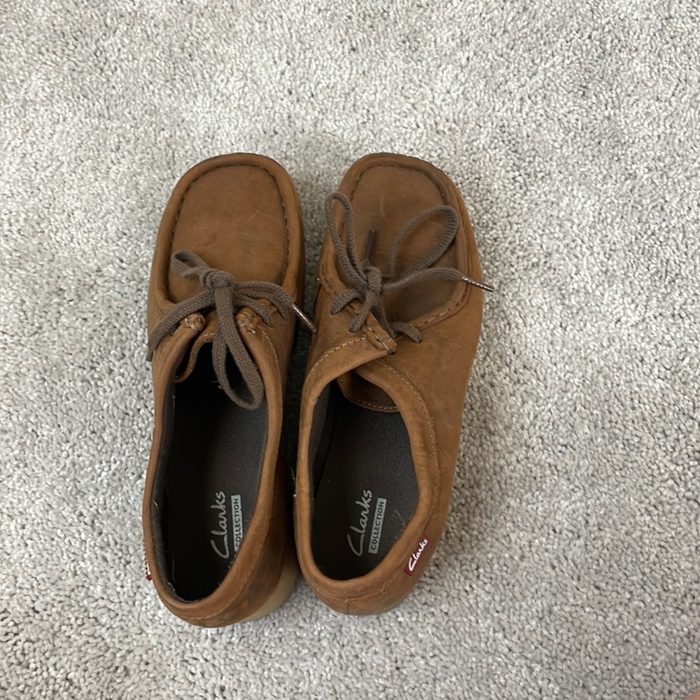 Clarks Wallabees